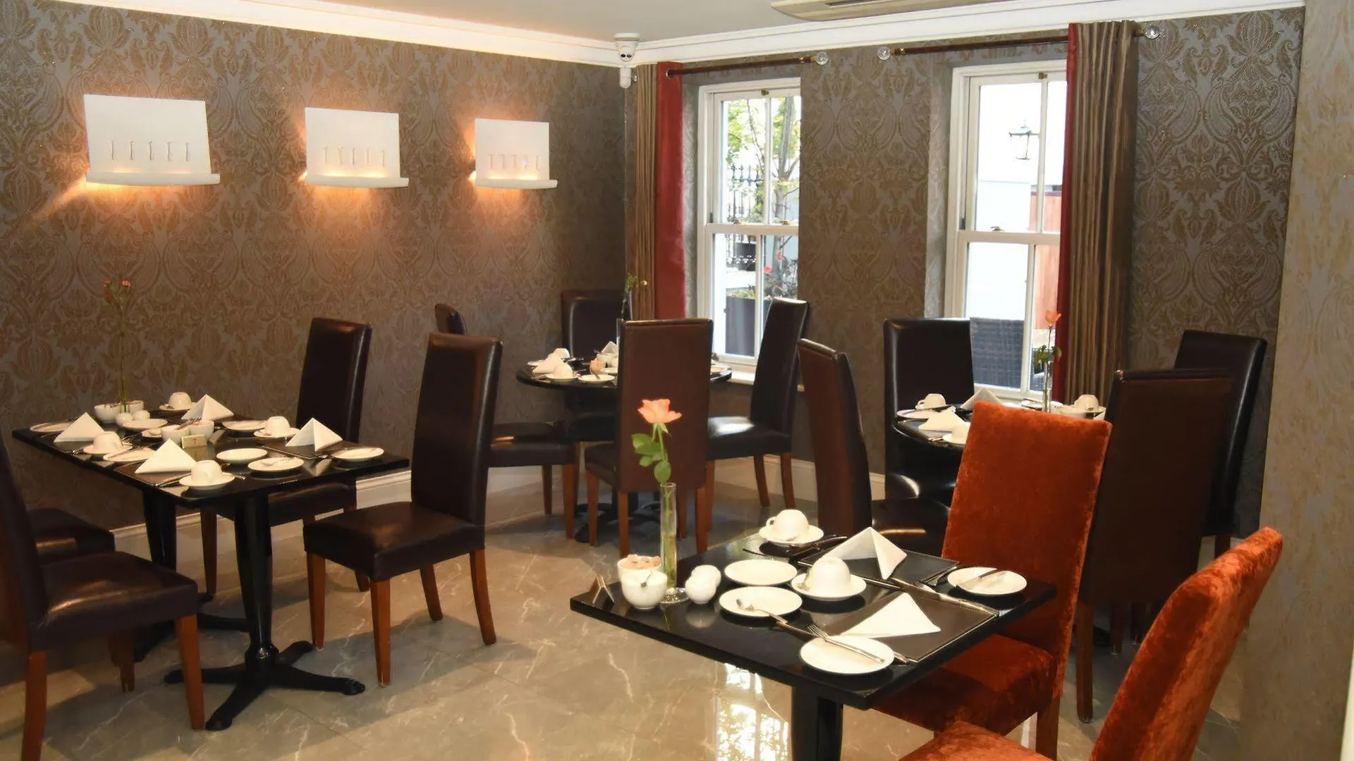 The Fairview Boutique Hotel كيلارني